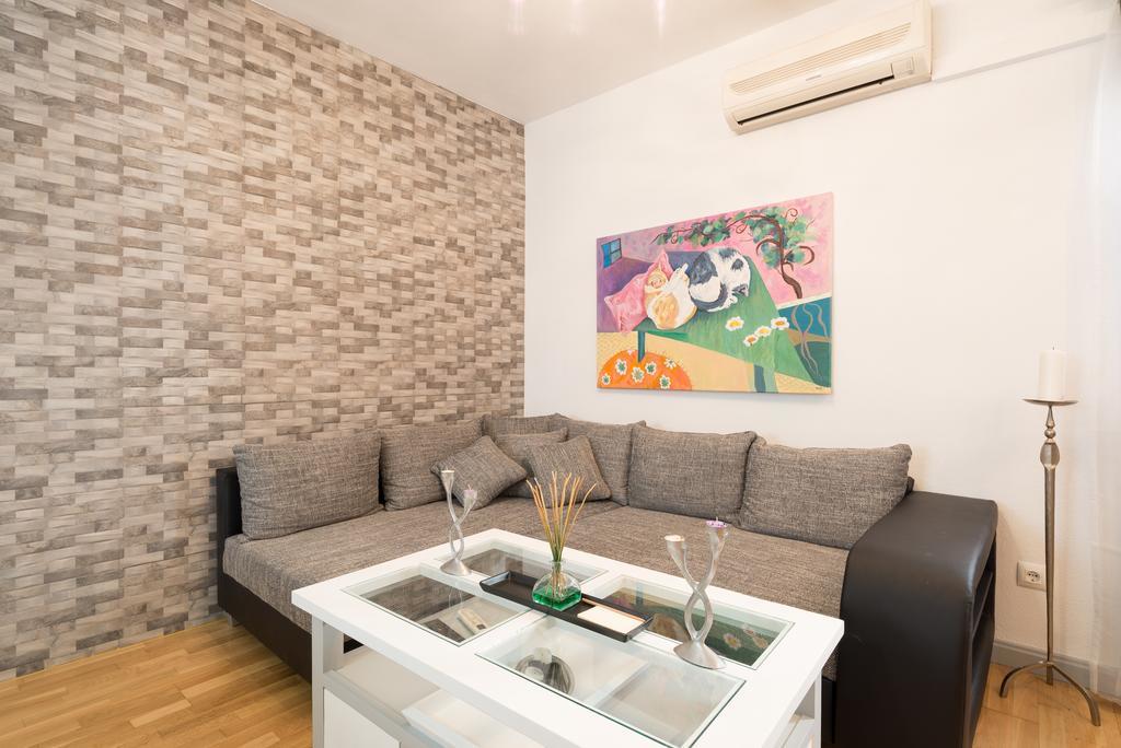 Malagasuite City Center Ollerias Экстерьер фото